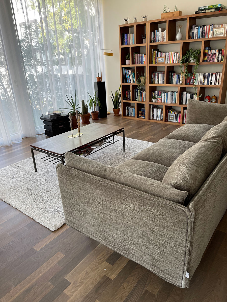 Kite Sofa in privatem Wohnzimmer